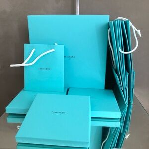 Miscellaneous Tiffany boxes and bags